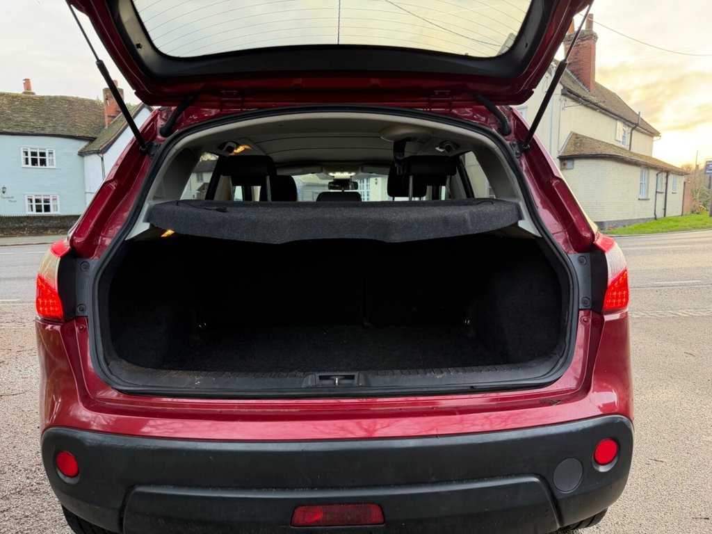 Used Nissan Qashqai 2012 for sale - 77236644: Photo 8