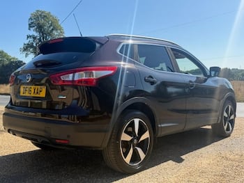 Used Nissan Qashqai 2016 for sale - 79771820: Photo
