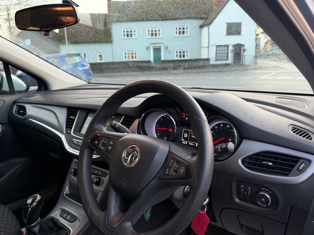 Used Vauxhall Astra 2017 for sale - 77172208: Photo 10