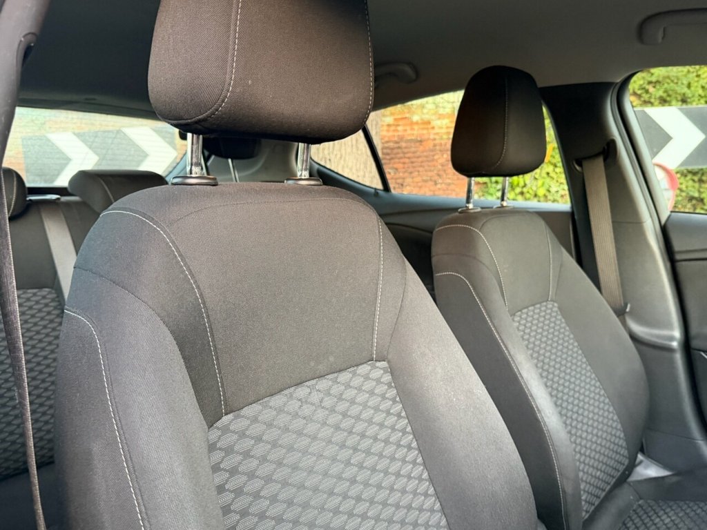 Used Vauxhall Astra 2017 for sale - 77172208: Photo 13