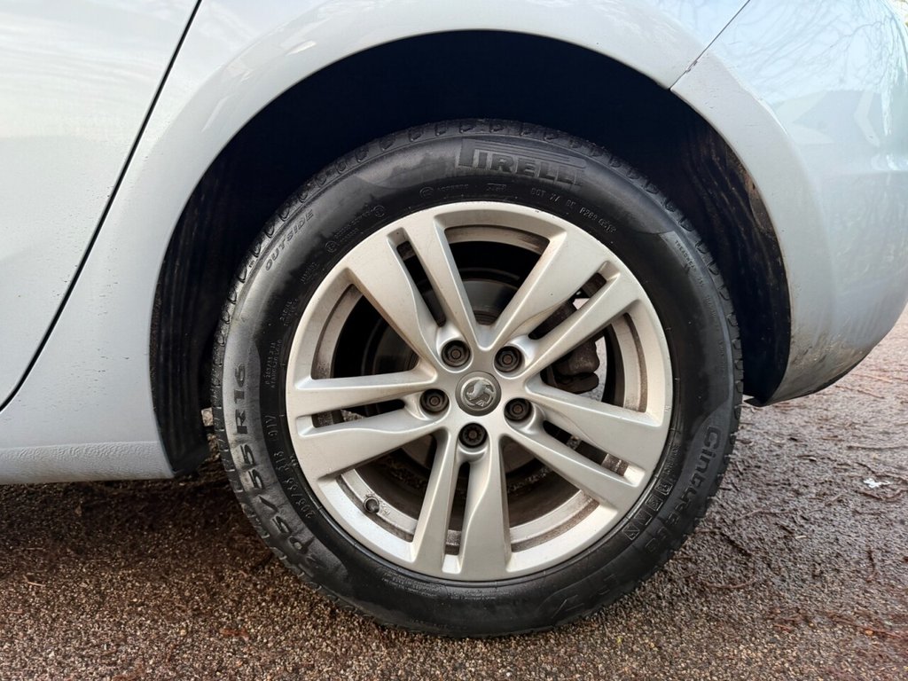 Used Vauxhall Astra 2017 for sale - 77172208: Photo 19