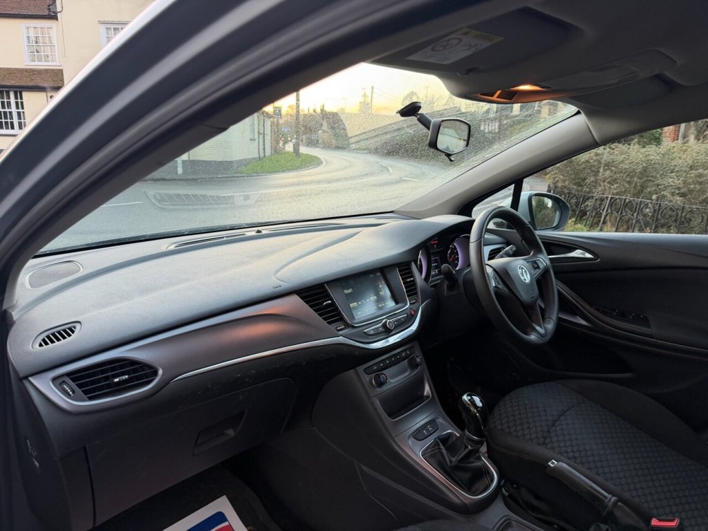 Used Vauxhall Astra 2017 for sale - 77172208: Photo 23