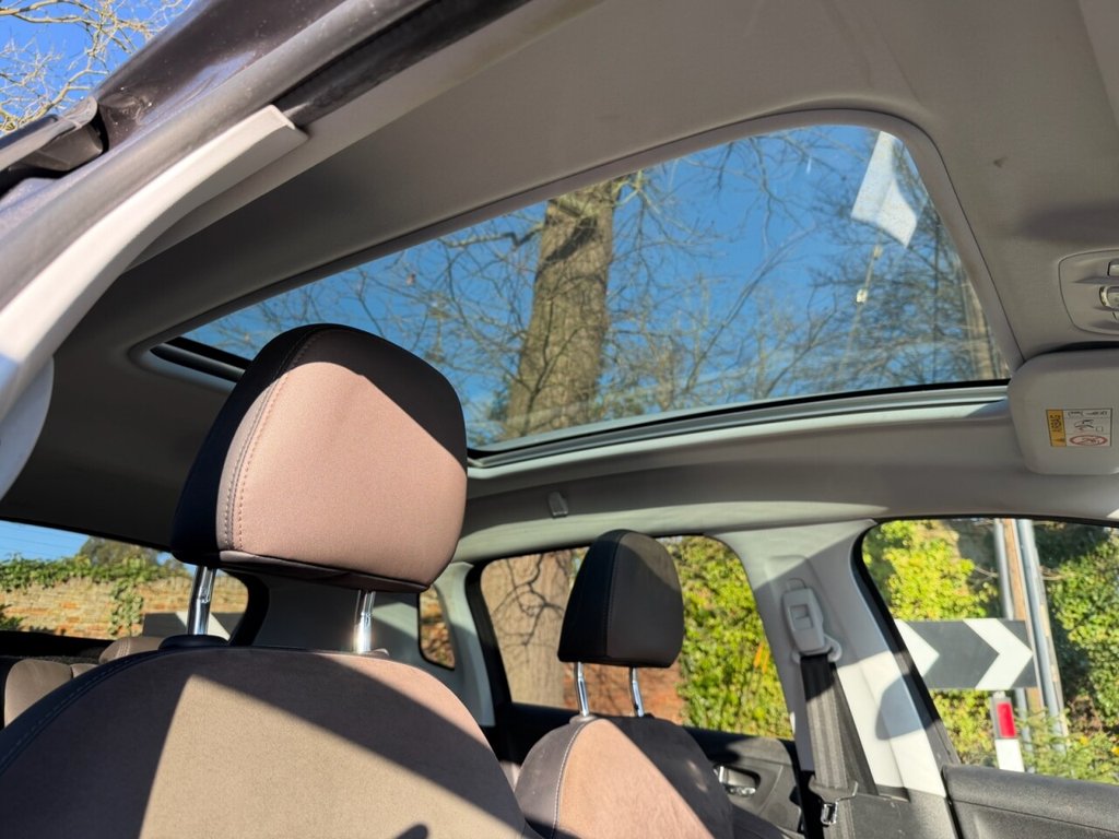 Used Peugeot 2008 2015 for sale - 77583434: Photo 16