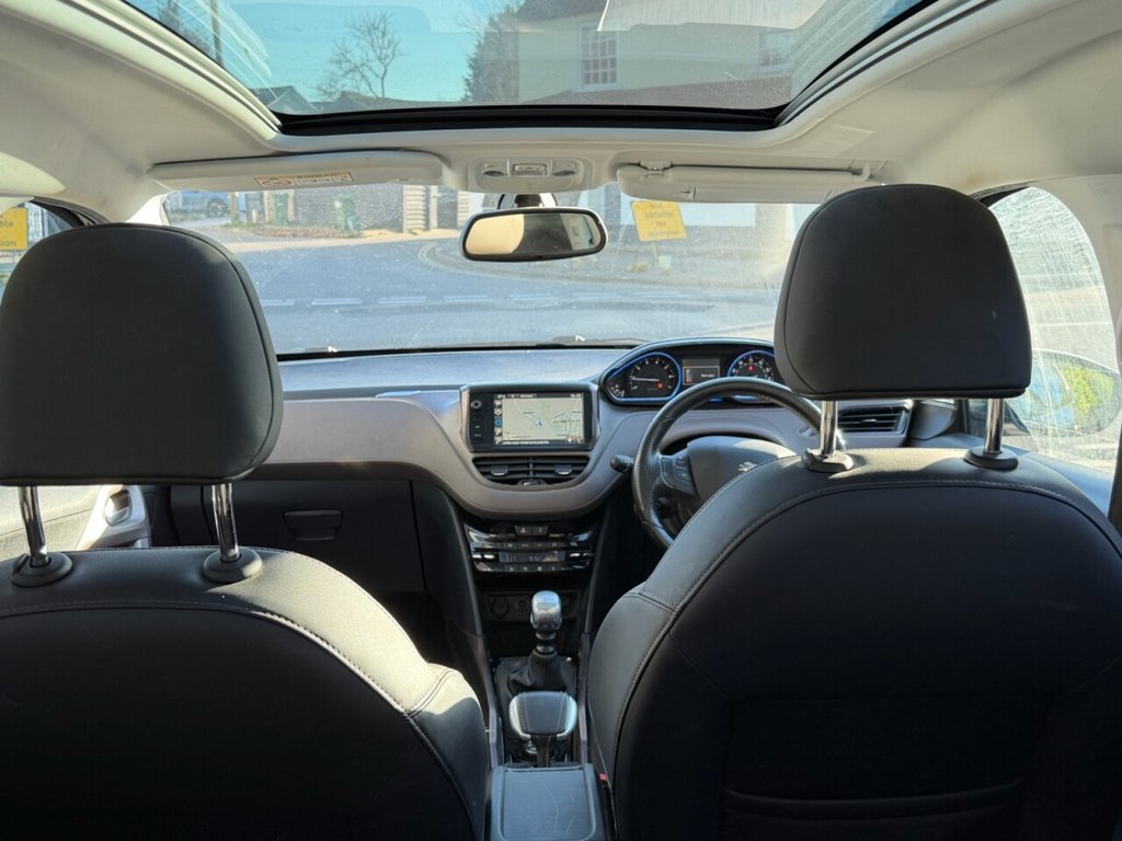 Used Peugeot 2008 2015 for sale - 77583434: Photo 9
