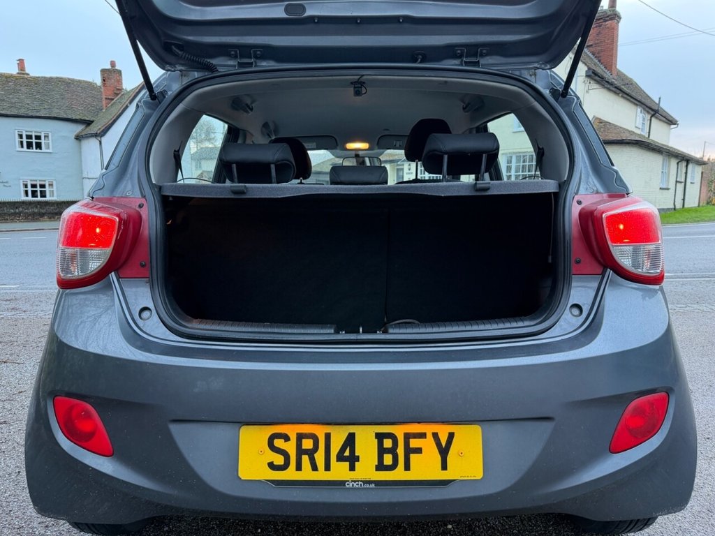 Used Hyundai i10 2014 for sale - 77287848: Photo 8