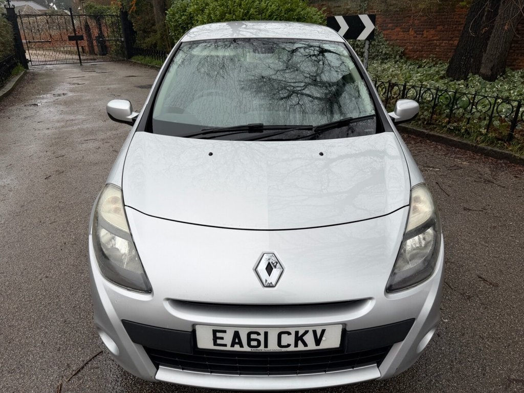 Used Renault Clio 2011 for sale - 77464156: Photo 24