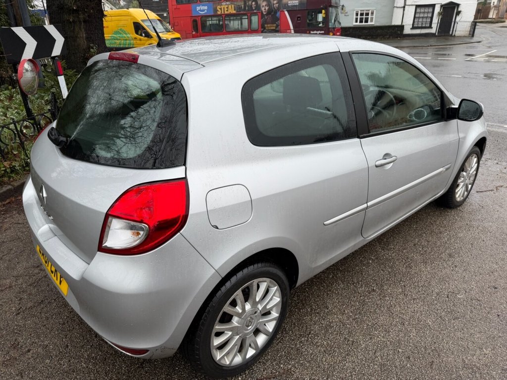 Used Renault Clio 2011 for sale - 77464156: Photo 26