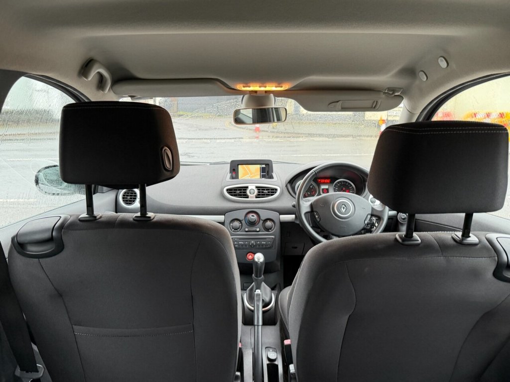 Used Renault Clio 2011 for sale - 77464156: Photo 9