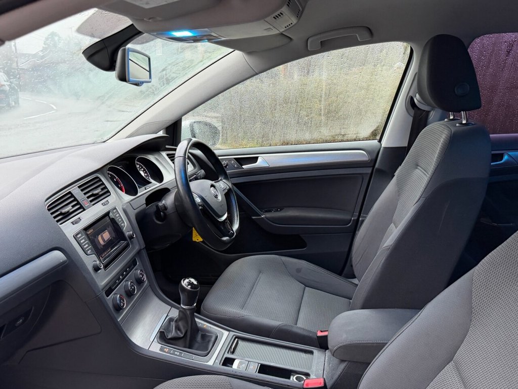 Used Volkswagen Golf 2015 for sale - 77153480: Photo 30