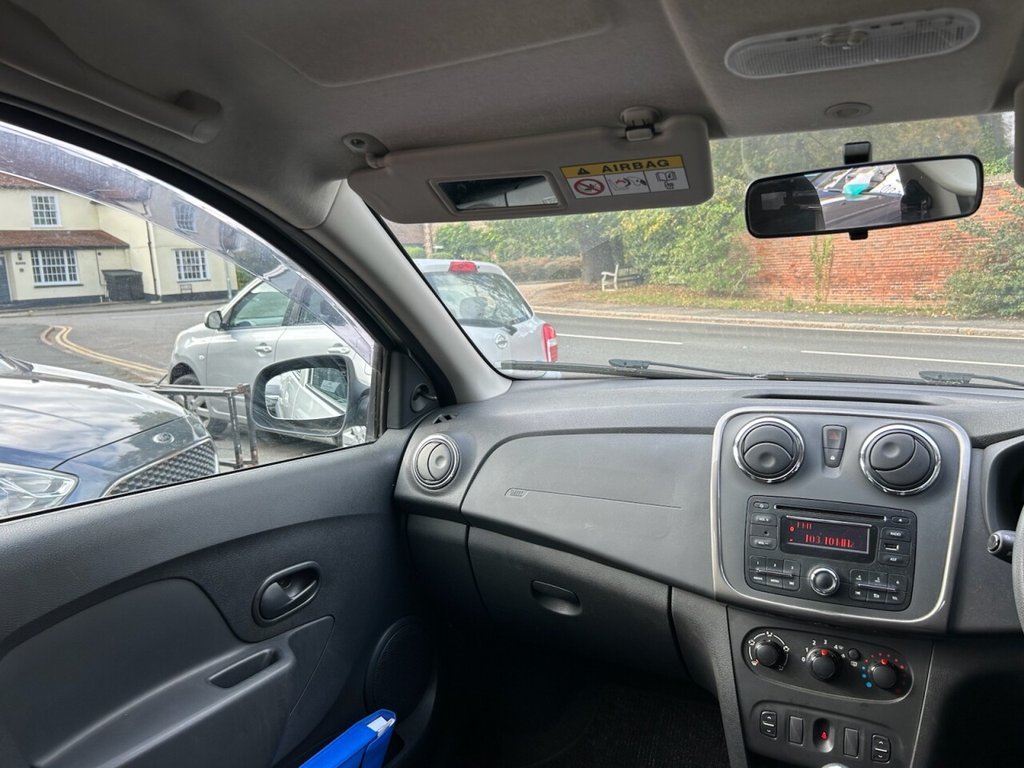 Used Dacia Sandero Stepway 2015 for sale - 77132693: Photo 17