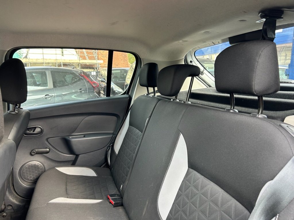 Used Dacia Sandero Stepway 2015 for sale - 77132693: Photo 19
