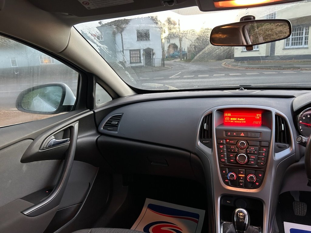 Used Vauxhall Astra GTC 2015 for sale - 77132698: Photo 17