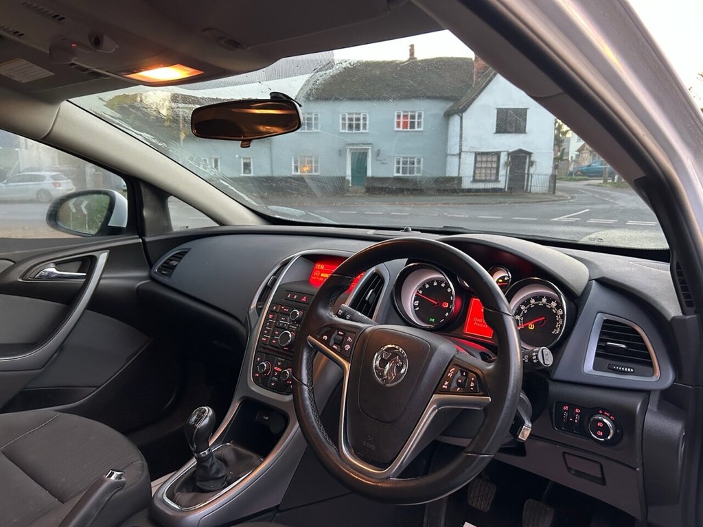 Used Vauxhall Astra GTC 2015 for sale - 77132698: Photo 9