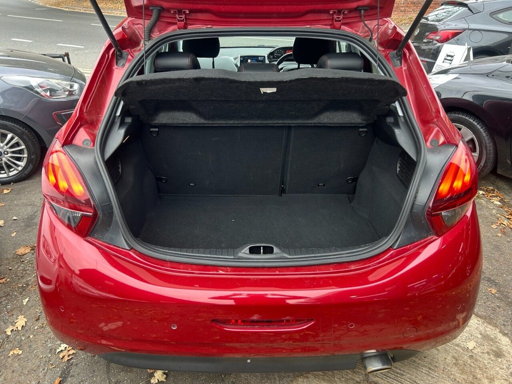 Used Peugeot 208 2019 for sale - 77132697: Photo 6