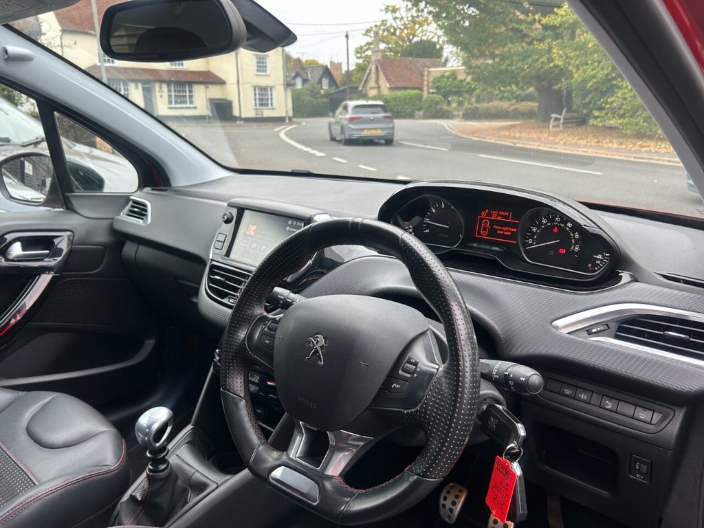 Used Peugeot 208 2019 for sale - 77132697: Photo 8