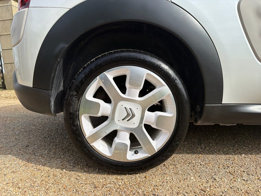 Used Citroen C4 Cactus 2017 for sale - 78200761: Photo 22