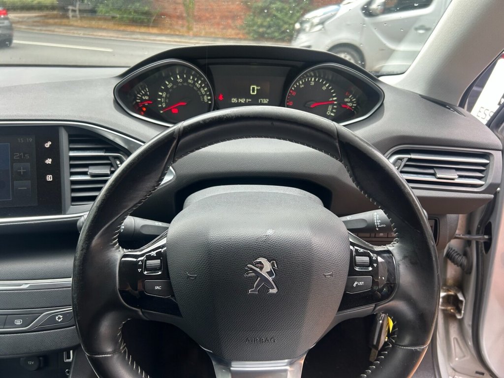 Used Peugeot 308 2016 for sale - 77132689: Photo 11