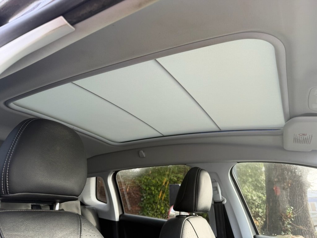 Used Peugeot 2008 2014 for sale - 77356025: Photo 15