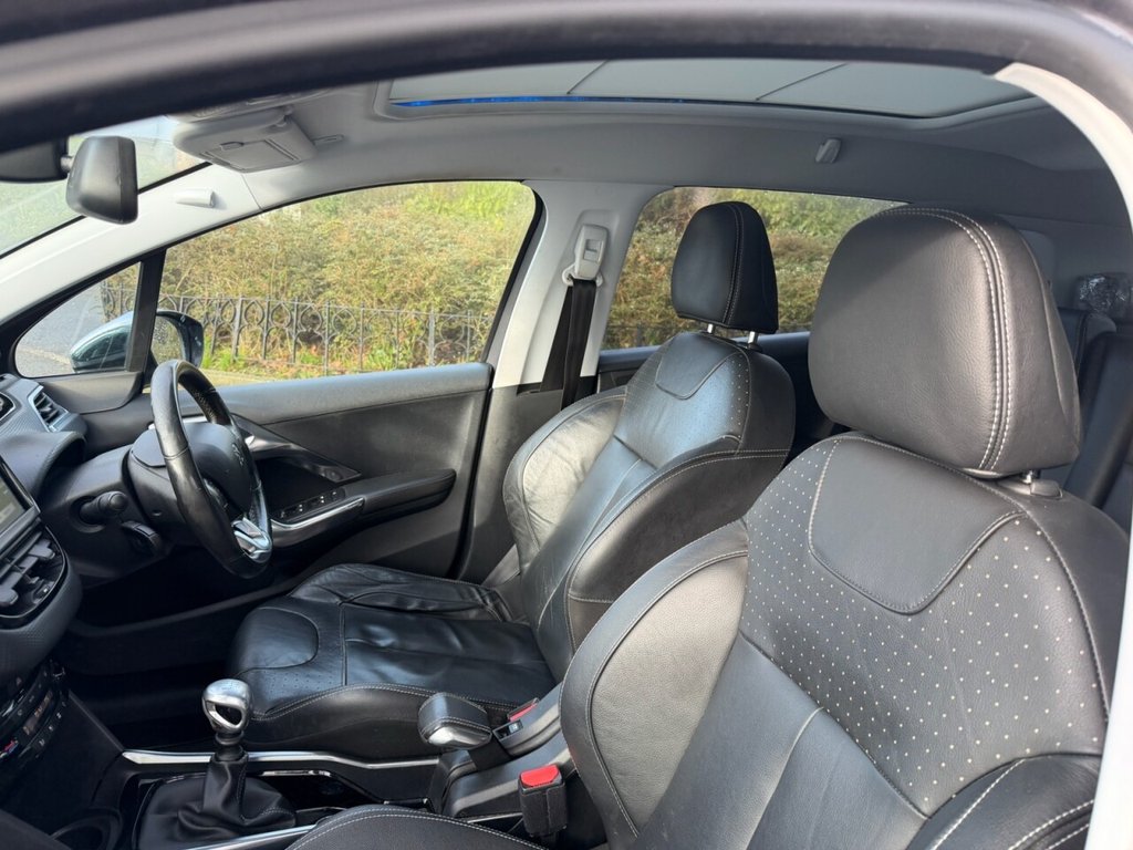 Used Peugeot 2008 2014 for sale - 77356025: Photo 25