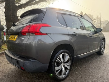 Used Peugeot 2008 2014 for sale - 77356025: Photo