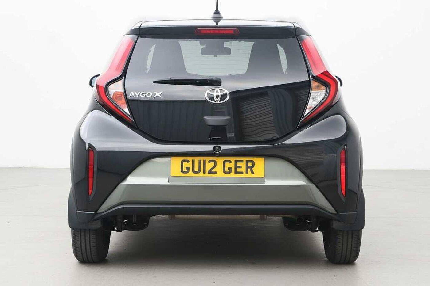 Used Toyota Aygo X 2022 for sale - 76607239: Photo 2