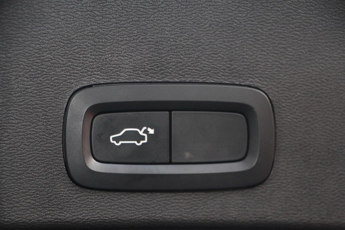 Used Volvo XC40 2021 for sale - 77958081: Photo 21