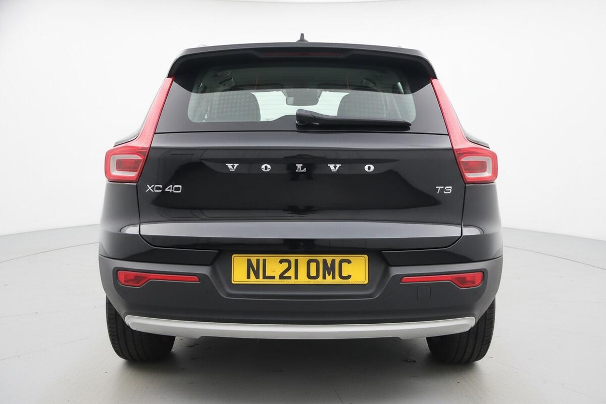 Used Volvo XC40 2021 for sale - 77958081: Photo 3