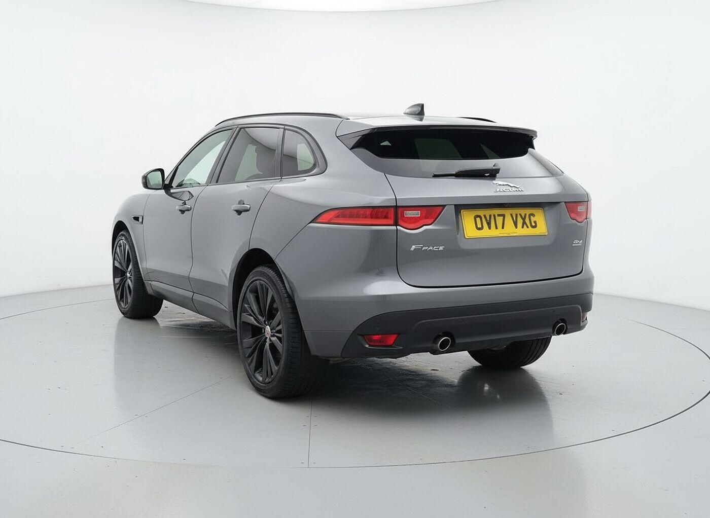 Used Jaguar F-Pace 2017 for sale - 76823678: Photo 3