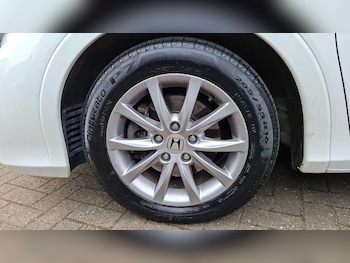 Used Honda Civic 2015 for sale - 78170342: Photo