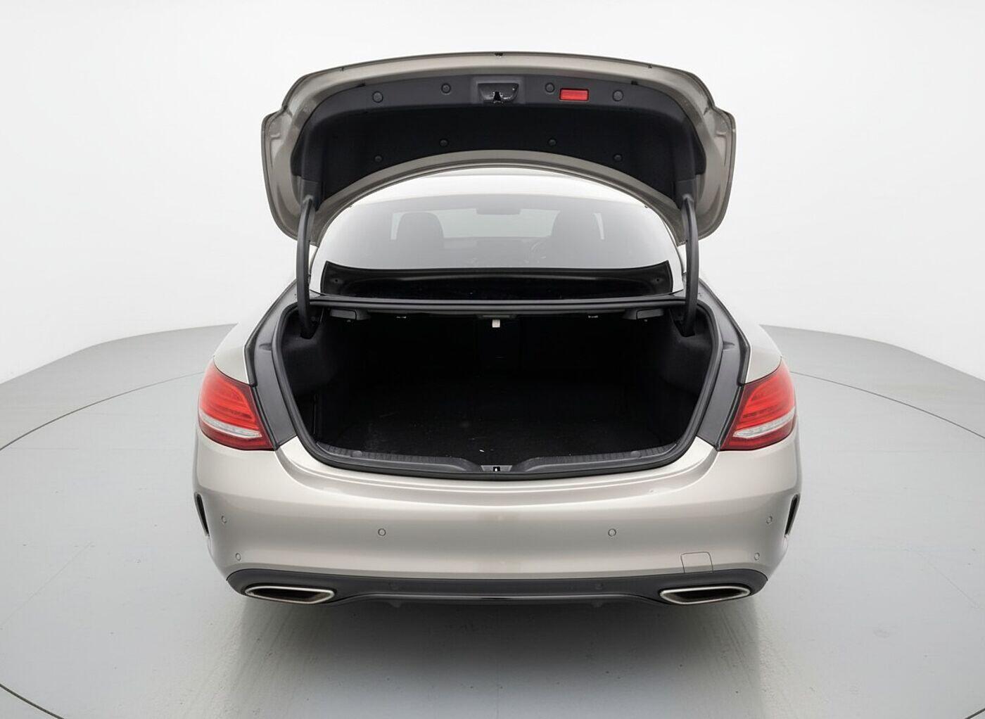 Used Mercedes-Benz C Class 2020 for sale - 76743516: Photo 5