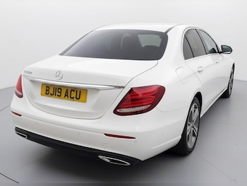 Used Mercedes-Benz E Class 2019 for sale - 76607816: Photo