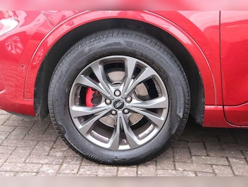 Used Ford Kuga 2020 for sale - 77957581: Photo