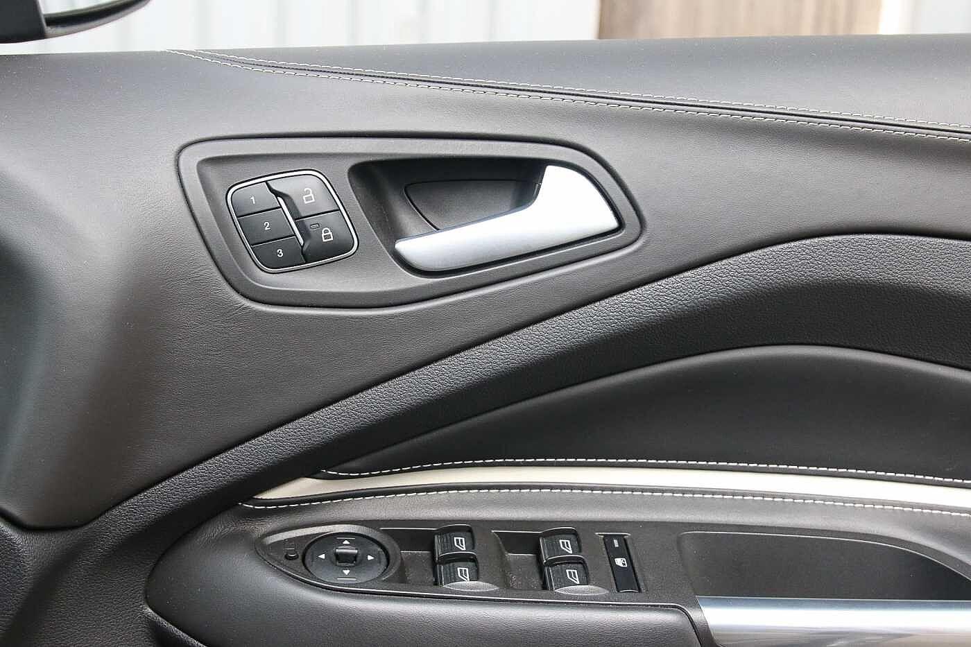 Used Ford Kuga 2017 for sale - 76607241: Photo 13