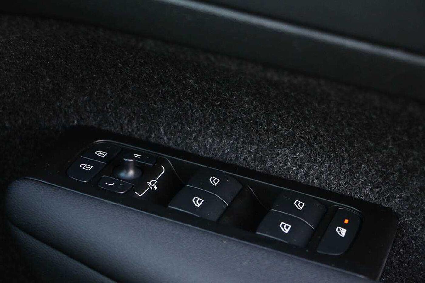 Used Volvo XC40 2022 for sale - 76608401: Photo 13