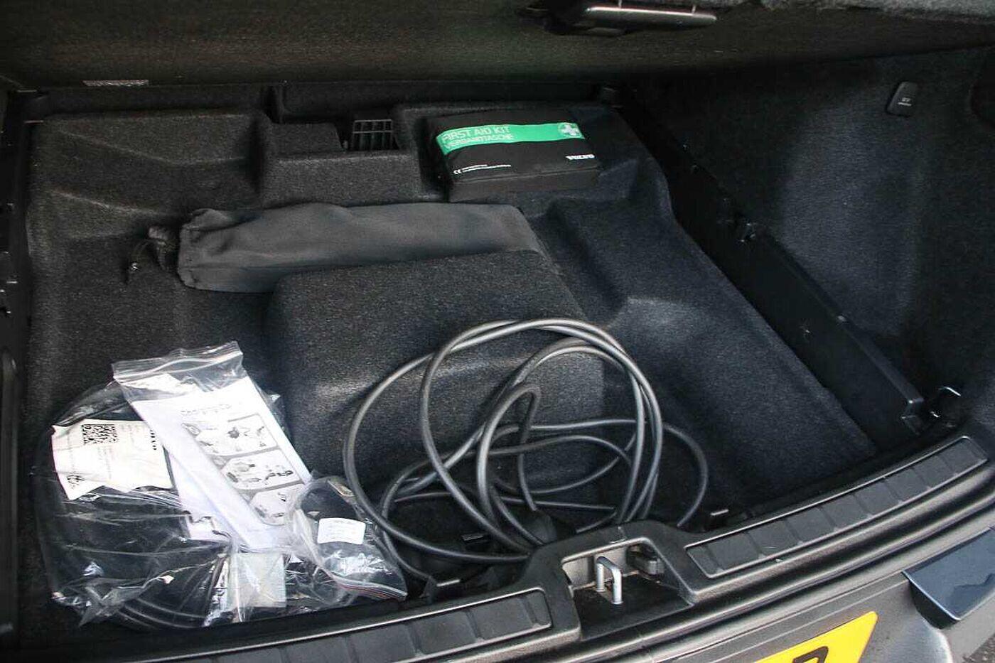 Used Volvo XC40 2022 for sale - 76608401: Photo 16