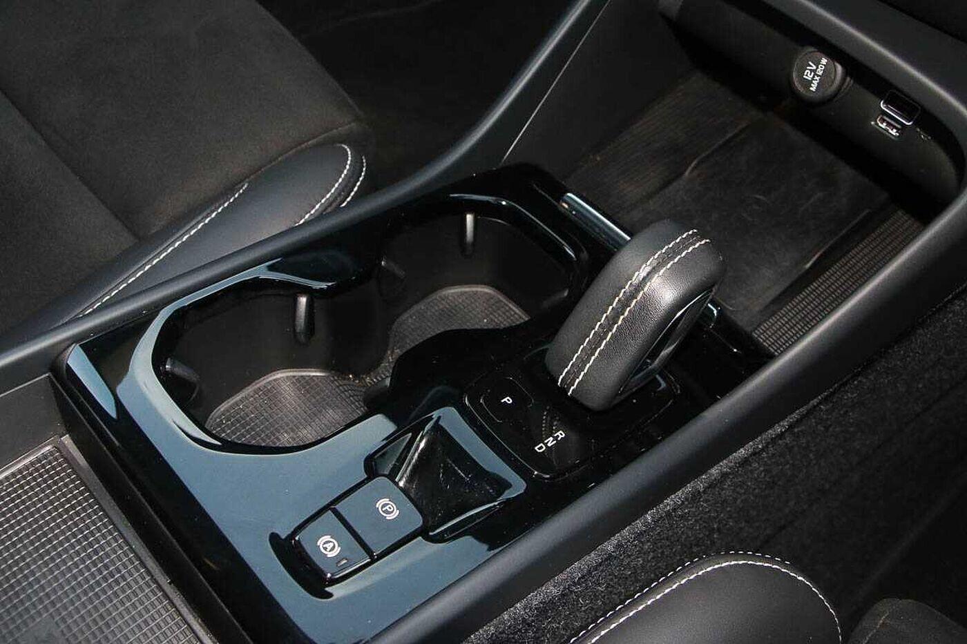 Used Volvo XC40 2022 for sale - 76608401: Photo 6