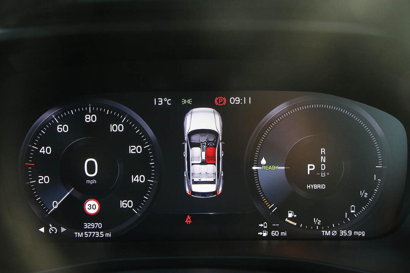 Used Volvo XC40 2022 for sale - 76608401: Photo 9