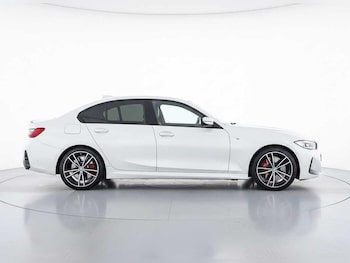 Used BMW 3 Series 2024 for sale - 78301131: Photo
