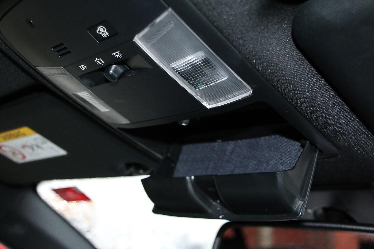 Used Toyota RAV4 2018 for sale - 77957777: Photo 12