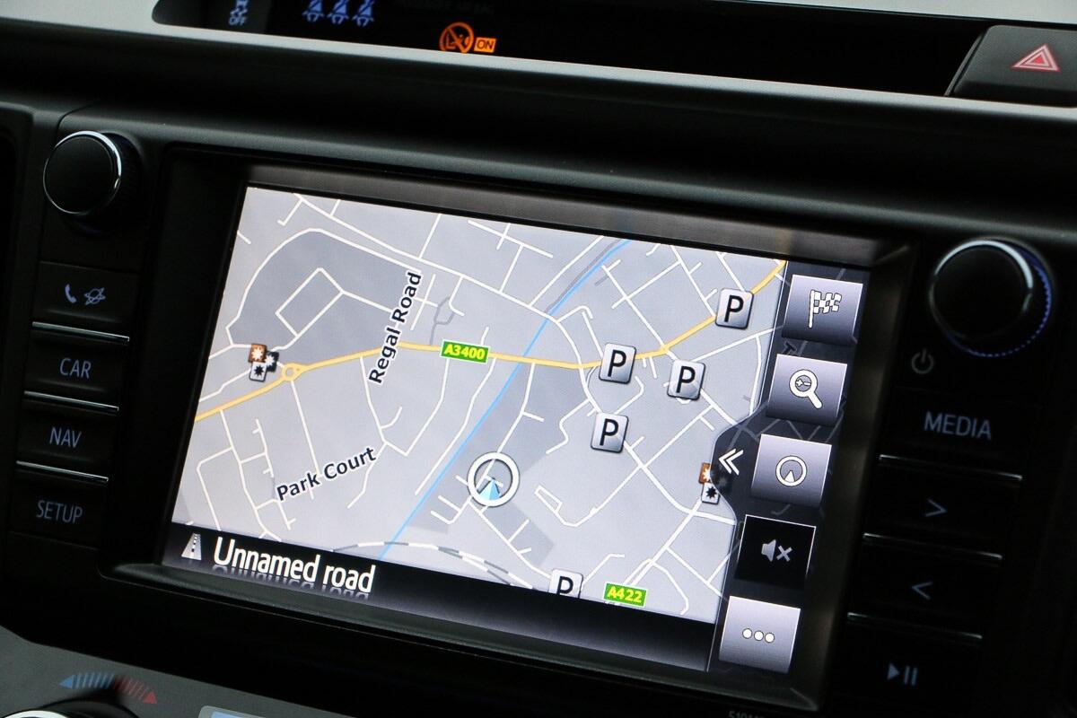 Used Toyota RAV4 2018 for sale - 77957777: Photo 14