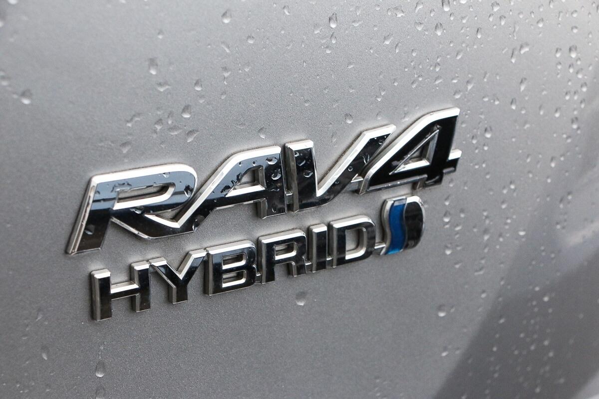 Used Toyota RAV4 2018 for sale - 77957777: Photo 18