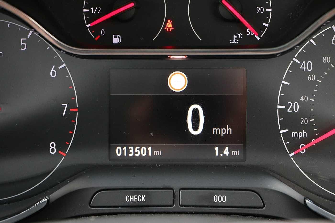 Used Vauxhall Crossland X 2017 for sale - 76606987: Photo 9