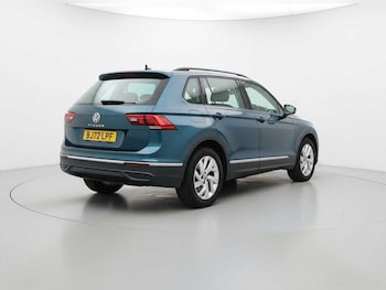 Used Volkswagen Tiguan 2022 for sale - 77892111: Photo
