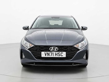 Used Hyundai i20 2021 for sale - 77411777: Photo