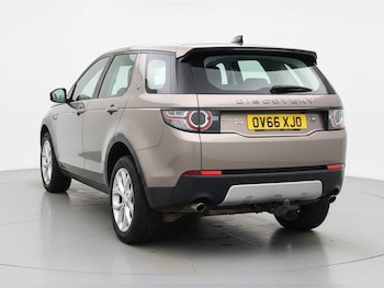 Used Land Rover Discovery Sport 2016 for sale - 77496444: Photo