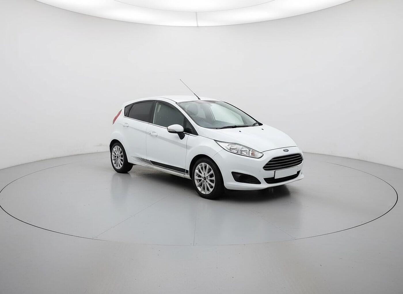 Used Ford Fiesta 2017 for sale - 76976748: Photo 2