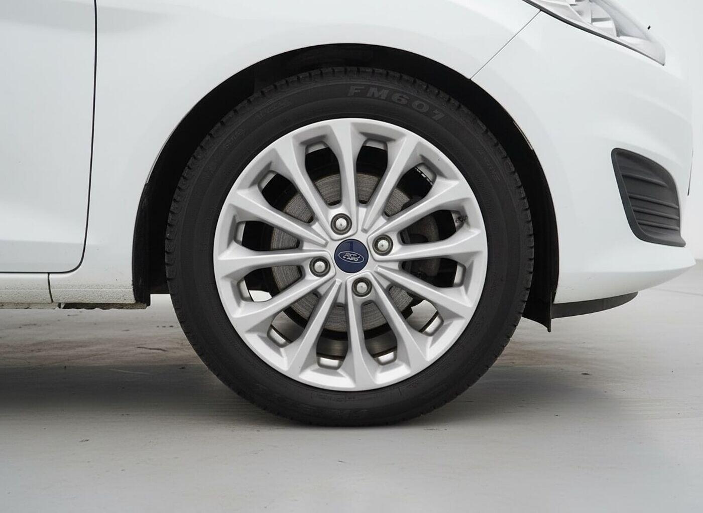 Used Ford Fiesta 2017 for sale - 76976748: Photo 5