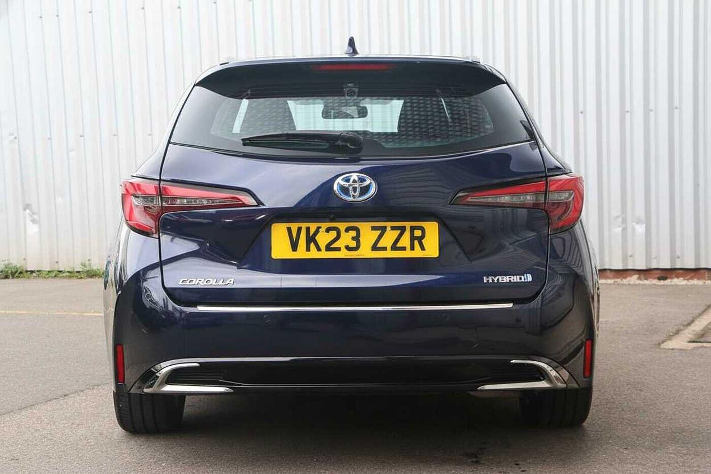 Used Toyota Corolla 2023 for sale - 76607609: Photo 2