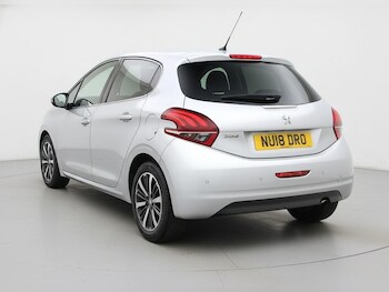 Used Peugeot 208 2018 for sale - 78796709: Photo