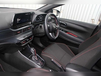 Used Hyundai i20 2023 for sale - 76608327: Photo